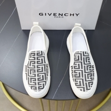 Givenchy Sneakers